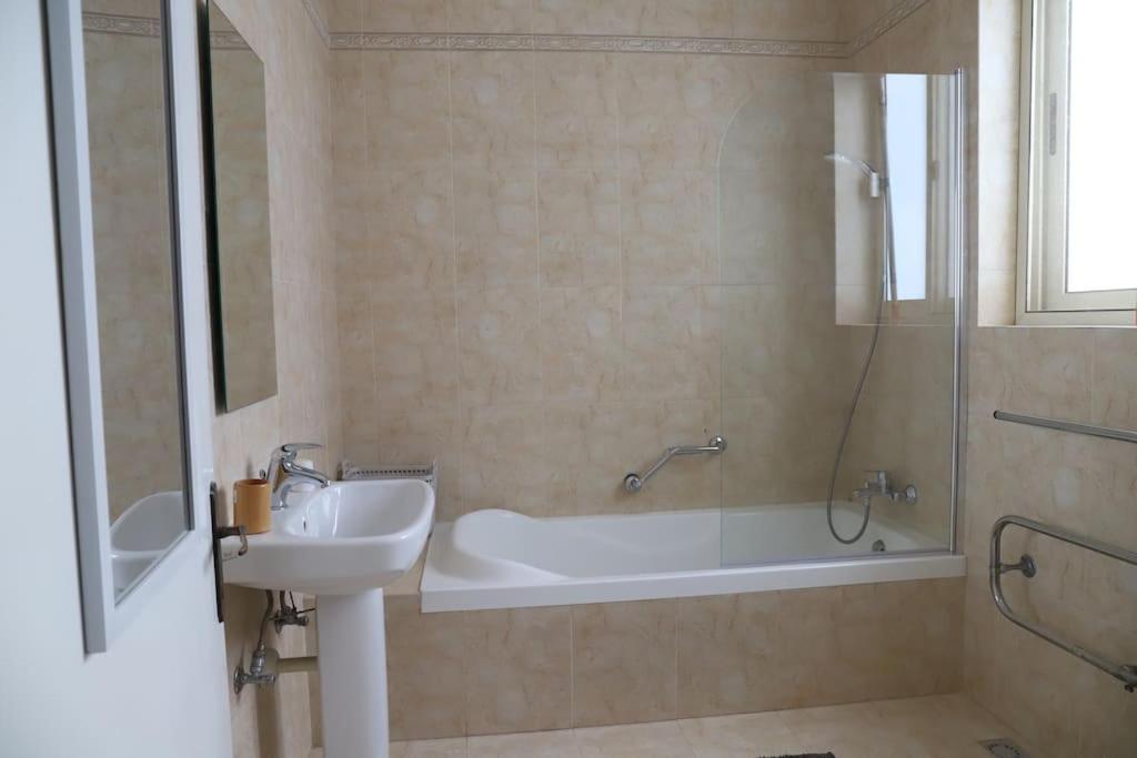 Seaview 3 Bedroom Apartment In Sliema Exterior foto